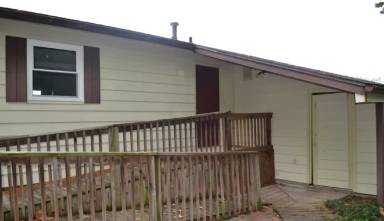 Main picture of 1702 N 466th Rd