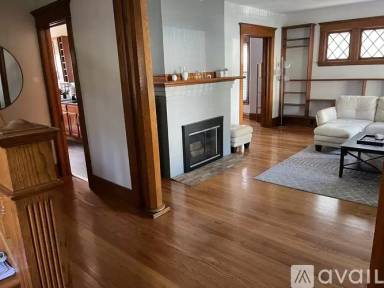 Main picture of 905 Westcott St