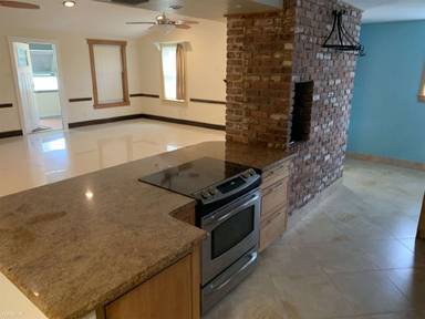 Main picture of 258 SW 1st Ct