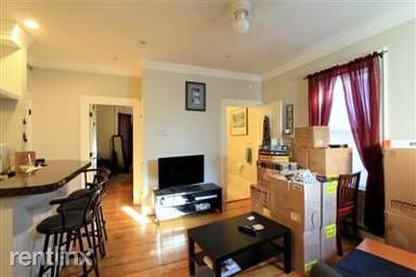 Main picture of 104 Gilman St