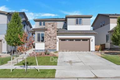 Main picture of 10039 Yampa St