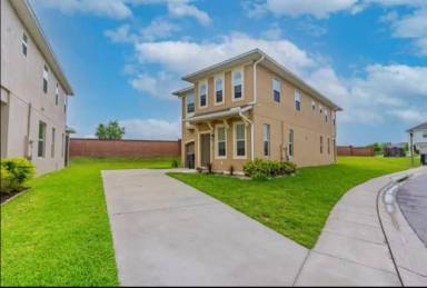 Main picture of 118 Aberdeen St