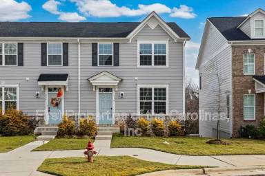 Main picture of 332 Cramerton Mills Pkwy