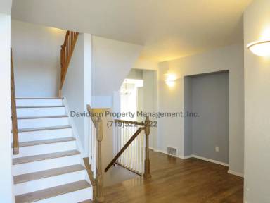 Main picture of 745 Herbglen Ct