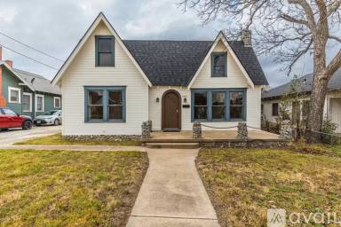 Main picture of 2307 Herring Ave