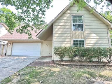 Main picture of 2404 Bryce Ct