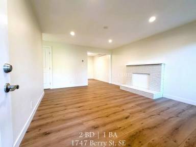 Main picture of 1745 Berry St SE