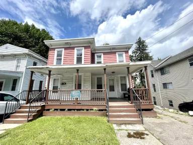 Main picture of 72 Groton Ave