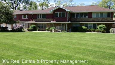 Main picture of 5213 N Prospect Rd