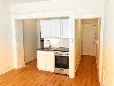 Main picture of 238 Leavenworth St