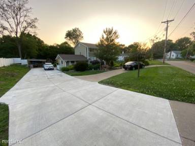 Main picture of 11280 Old Saint Charles Rd