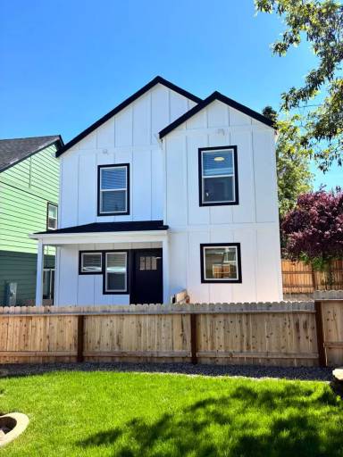 Main picture of 1180 Woodrow Ln