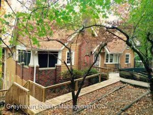 Main picture of 801 Clarendon St