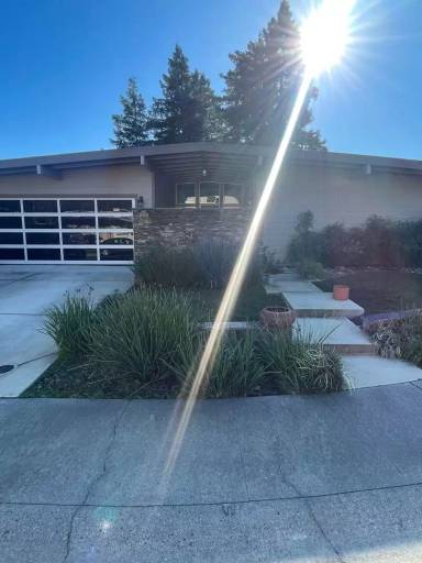 Main picture of 316 Leon Pl