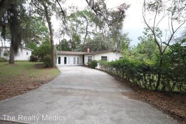 Main picture of 1415 Atlantis Dr
