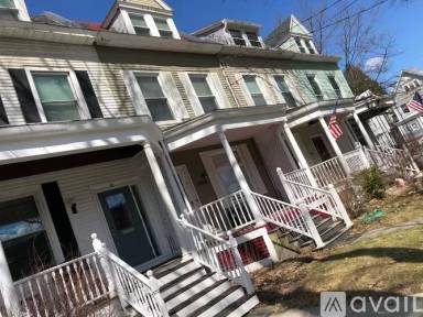 Main picture of 15 N Main Ave