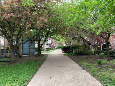 Main picture of Garden Courts Apartments