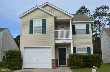 Main picture of 11106 Vixen Loop
