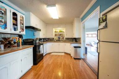 Main picture of 3214 32nd St