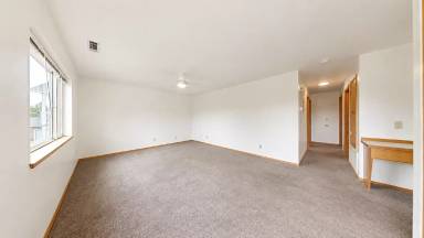 Main picture of 9 Michael Grove Ave
