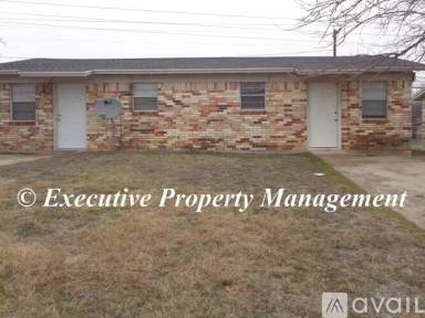 Main picture of 406 Sunset Ln