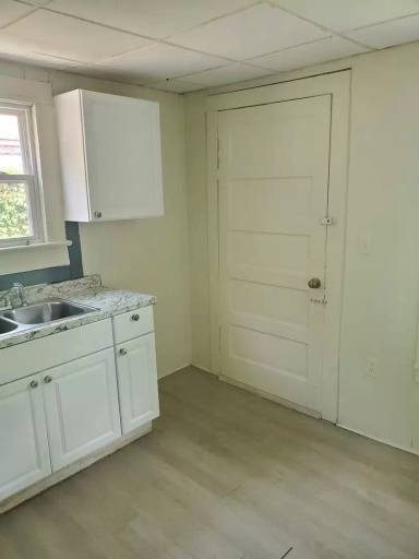 Main picture of 530 N Main St