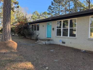 Main picture of 3108 Erskine Dr