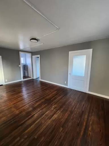 Main picture of 106 Block St