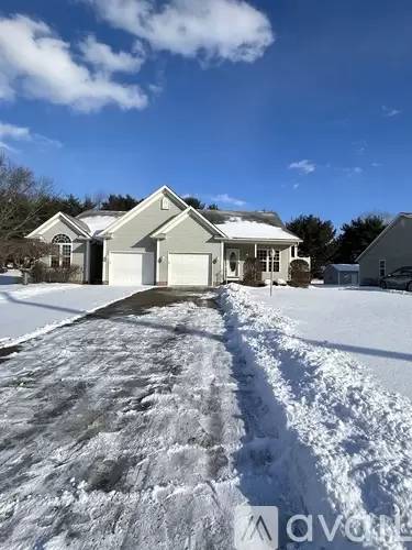 Main picture of 10420 Tully Ave NW