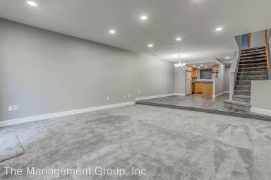 Main picture of 13817 NW 10th Ct