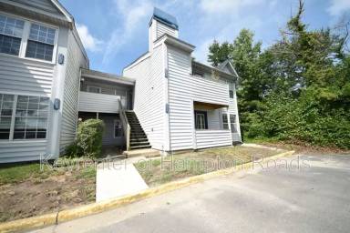 Main picture of 612 Waters Dr