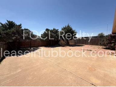 Main picture of 2001 100th St