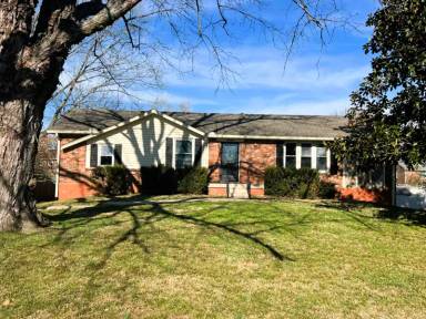 Main picture of 3004 Sheddan Dr