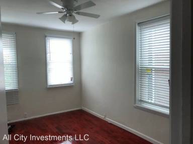 Main picture of 2232 Tasker St