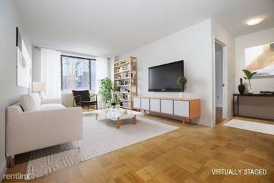 Main picture of 460 W 20th St