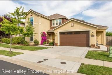 Main picture of 5101 Arlington Way