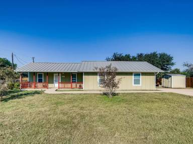 Main picture of 601 N Bastrop St