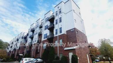 Main picture of 2338 Yadkin Ave