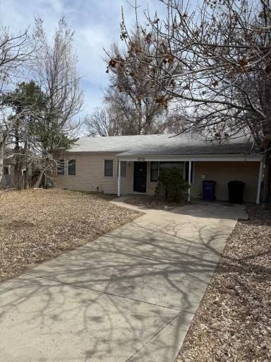 Main picture of 1210 S Glencoe St