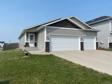 Main picture of 5491 38th Ave S