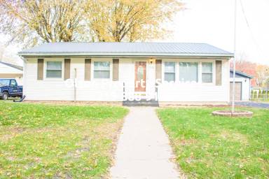 Main picture of 5766 McCasland Ave