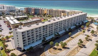 Main picture of SeaCrest Condo