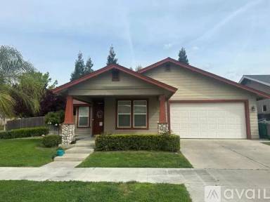 Main picture of 470 W Lilac Ave