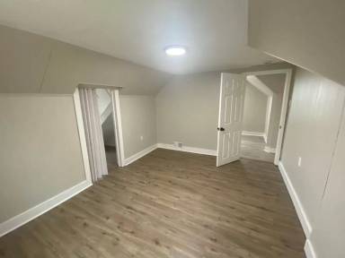 Main picture of 9561 Grandmont Ave
