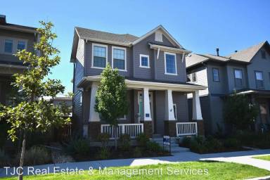 Main picture of 10000 E 59th Dr