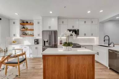 Main picture of 166 Beach Side Ct