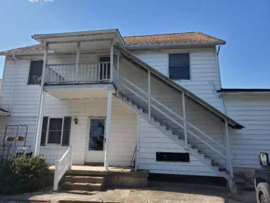 Main picture of 205 Indiana Rd