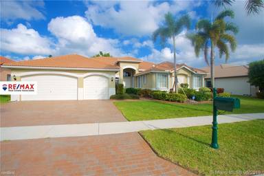 Main picture of 3201 SW 186th Ter