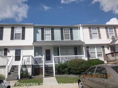 Main picture of 105 Tulip Ct