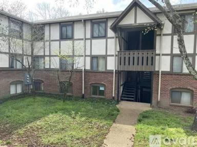 Main picture of 5324 Edmondson Pike